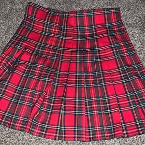 brandy melville red pleated dana skirt